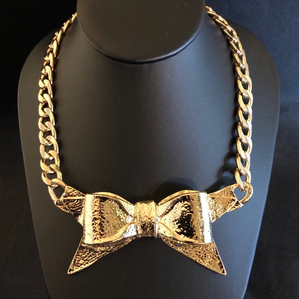 Gold Bow Cuban Link Statement Necklace Y2k Barbiecore Couture Runway 19-22”